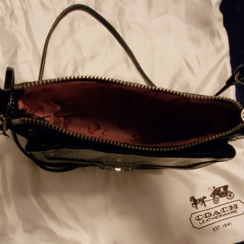 Small Coach Purse - Picture 4 of 4